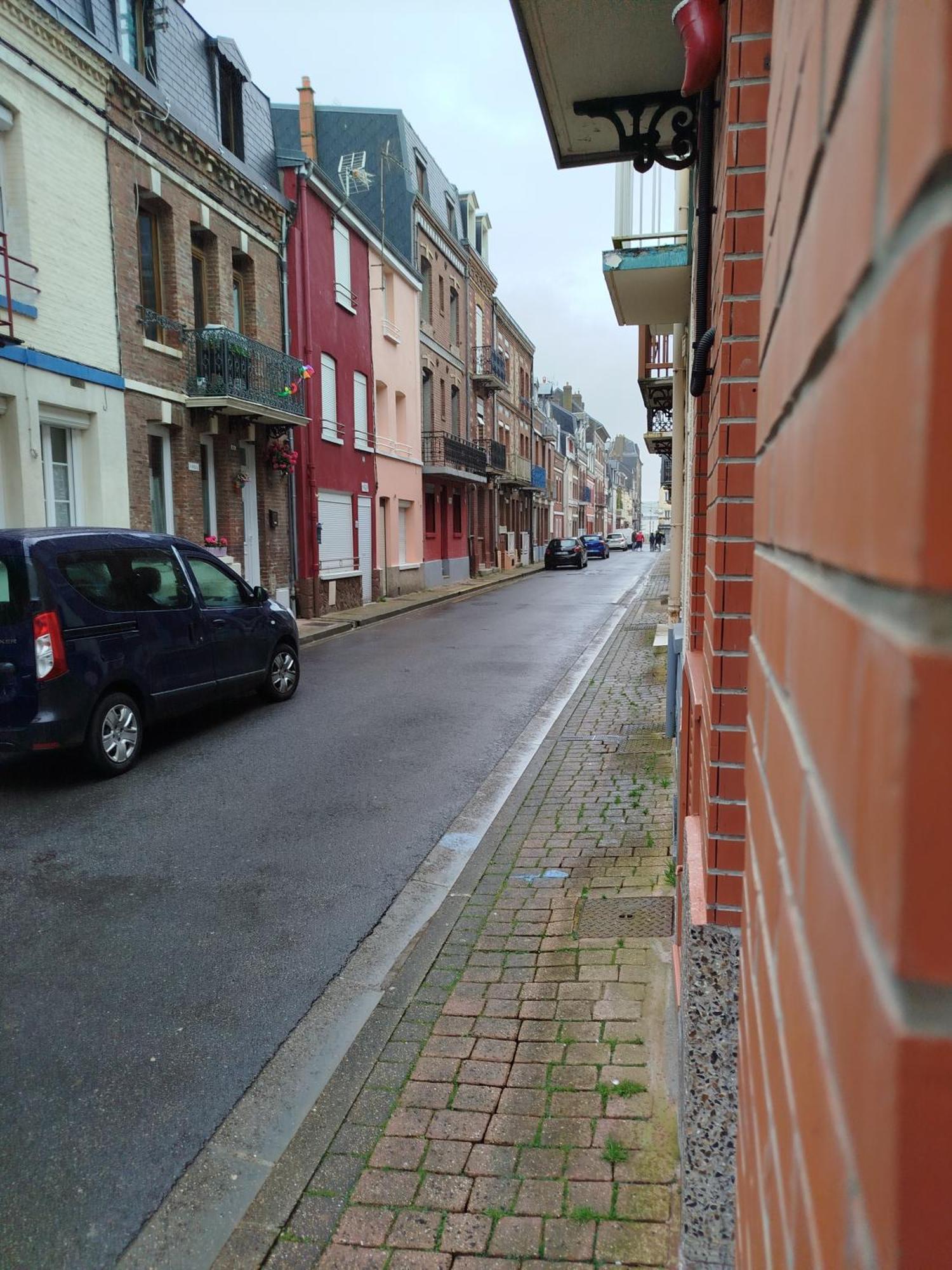 La Villa Des Bon Enfants Le Tréport Exteriör bild